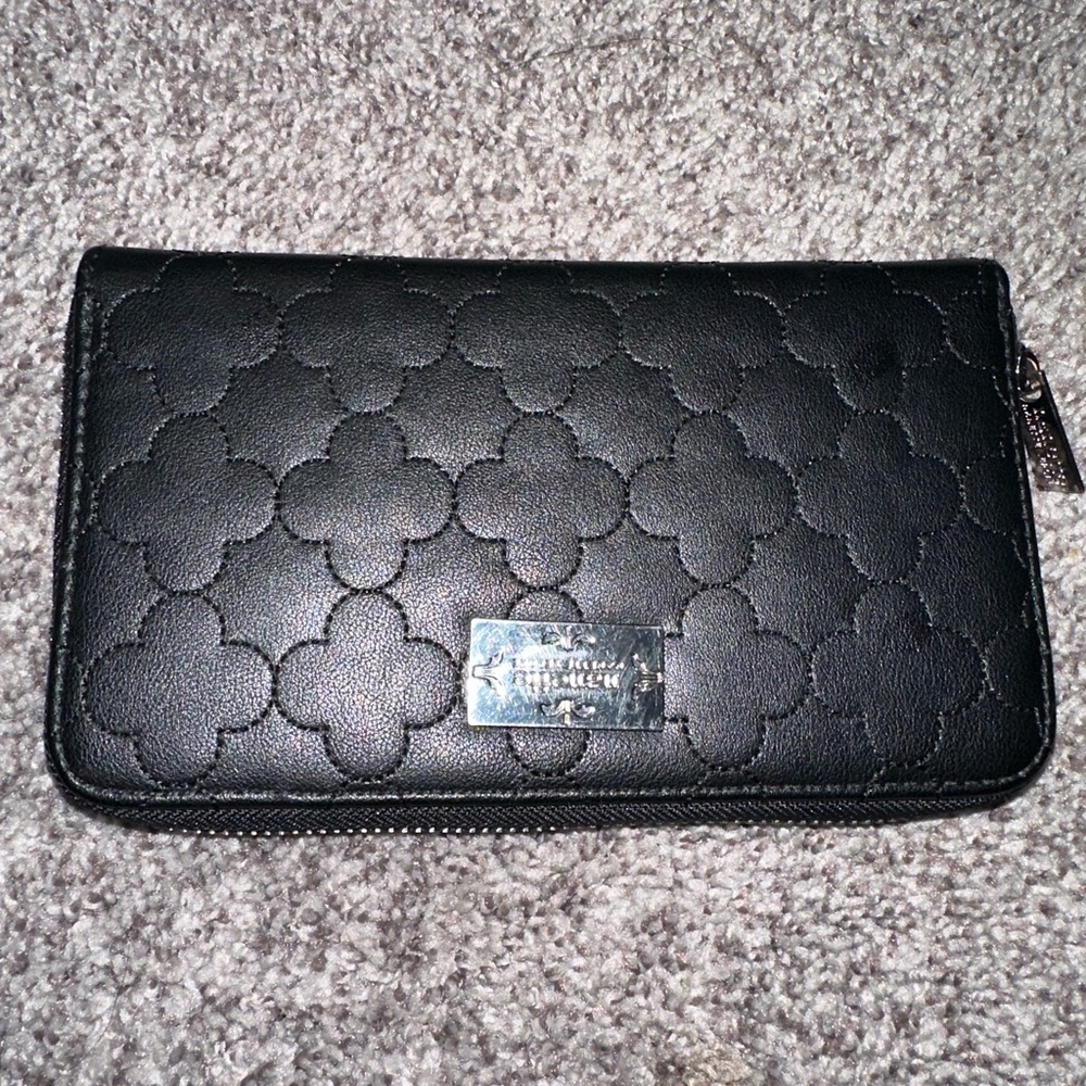 BLACK WALLET